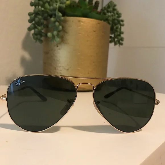 Never worn Women’s Ray Bans- Aviator Style Ray Ban Reverse Aviator - never worn - PERFECT... | Depop main image 2